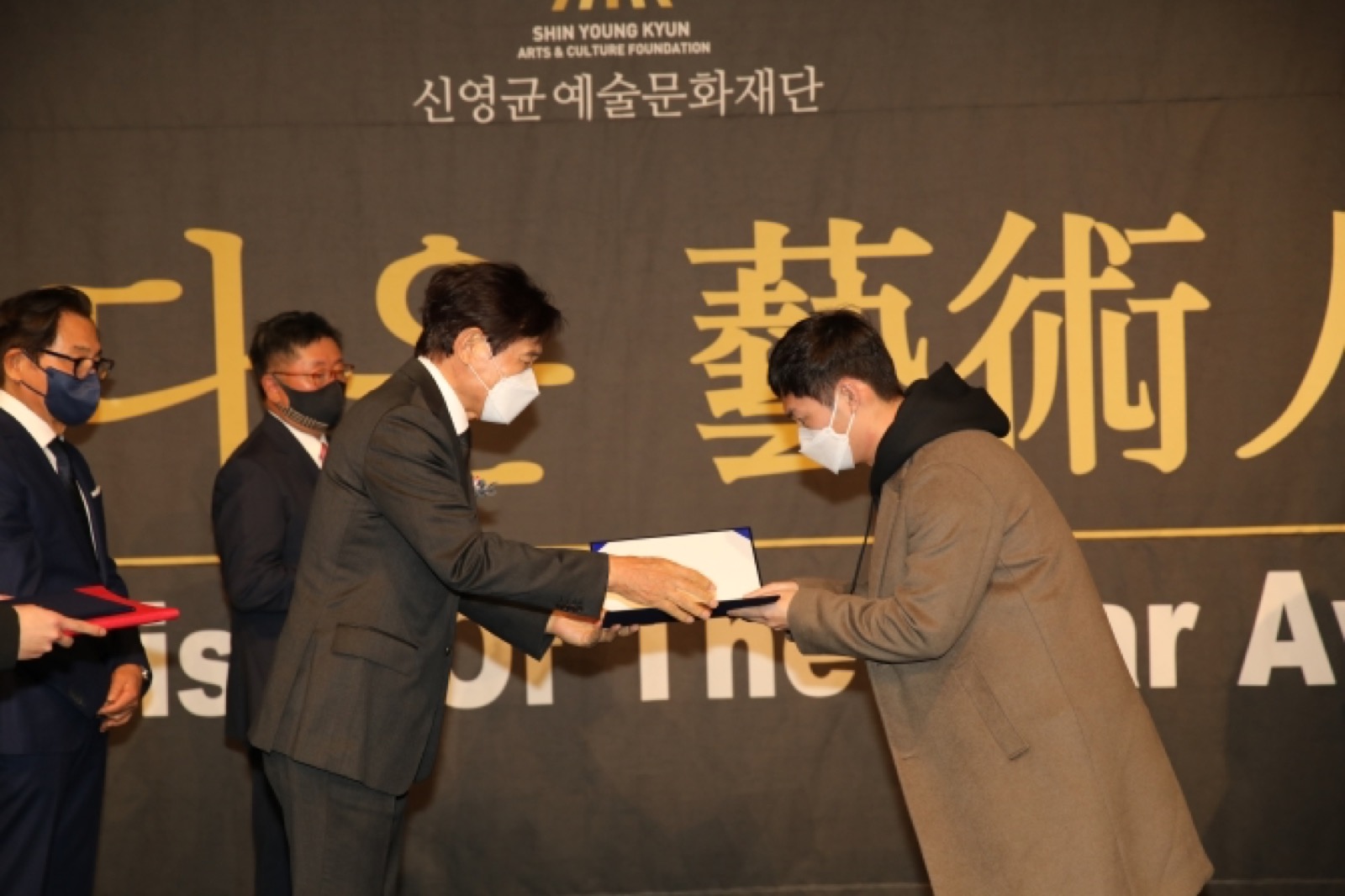 <간청> 이호승 감독